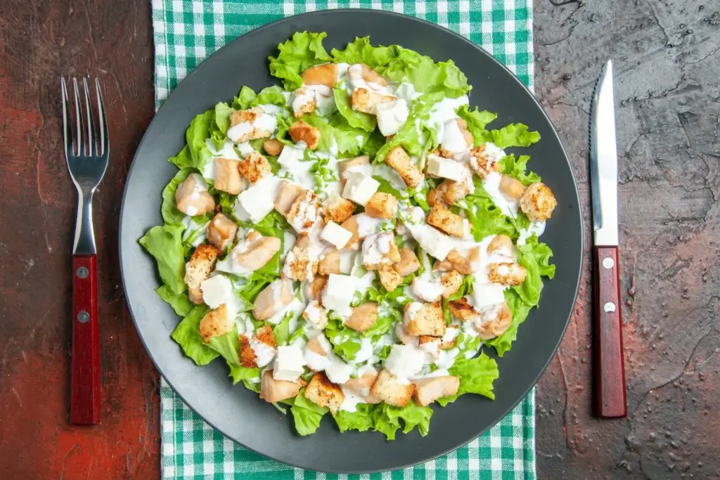 Kuřecí Caesar salad